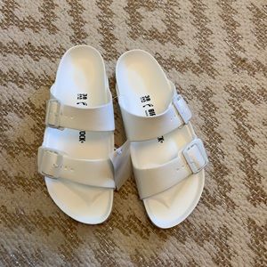 NWT White Birkenstock Sandals, size 38 women’s